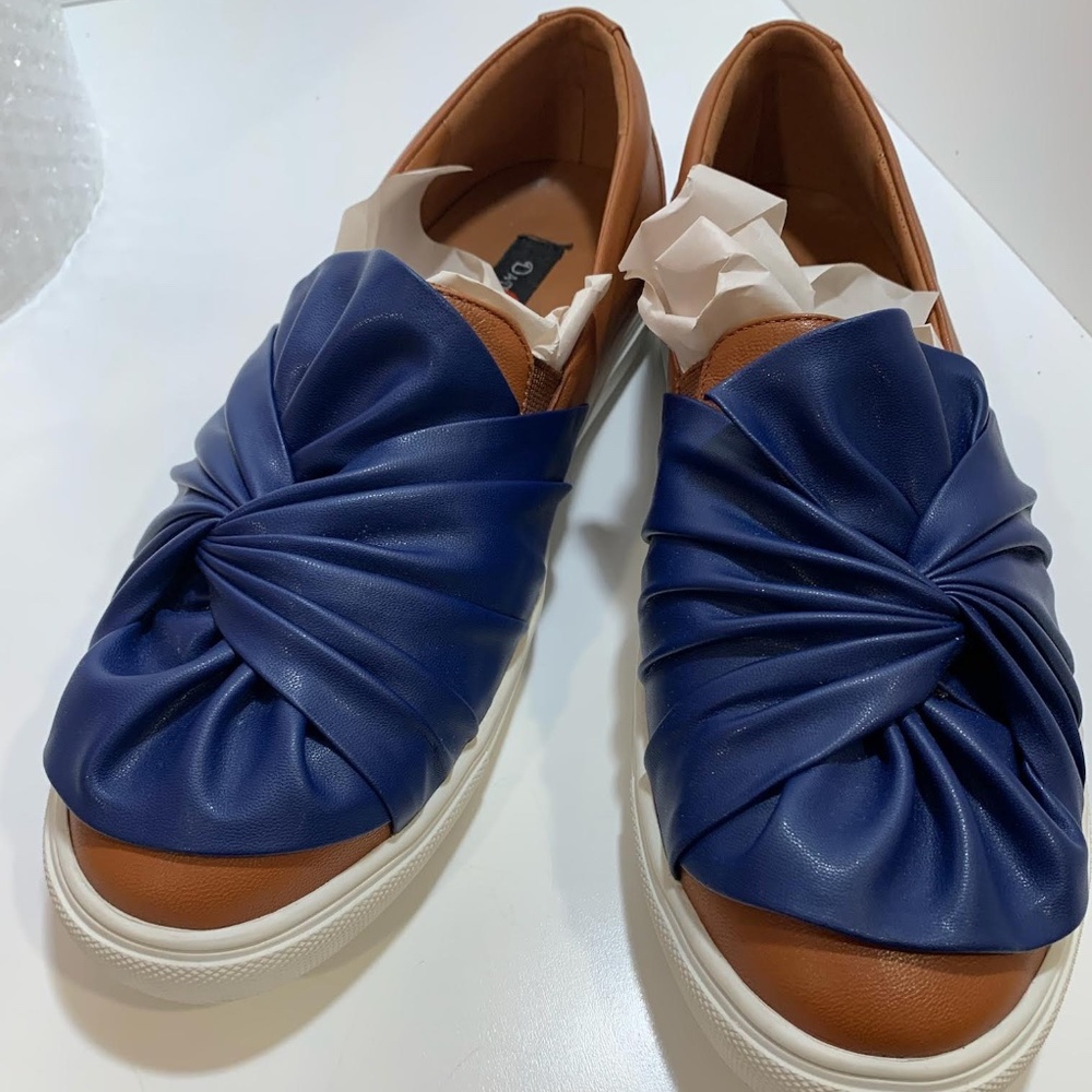 DanSara leather Sneaker, size 41/US 10, great condition!